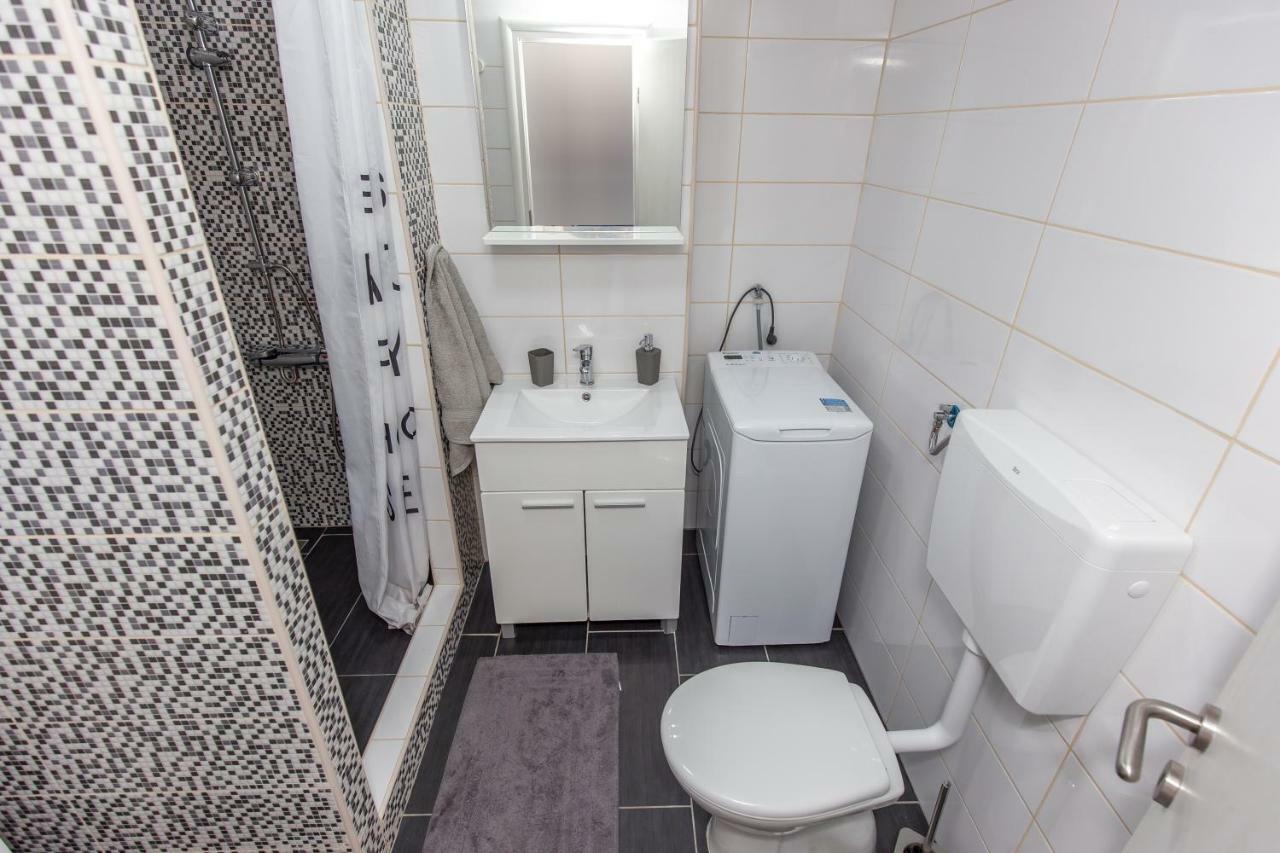 Apartment Lucija Bakar Buitenkant foto